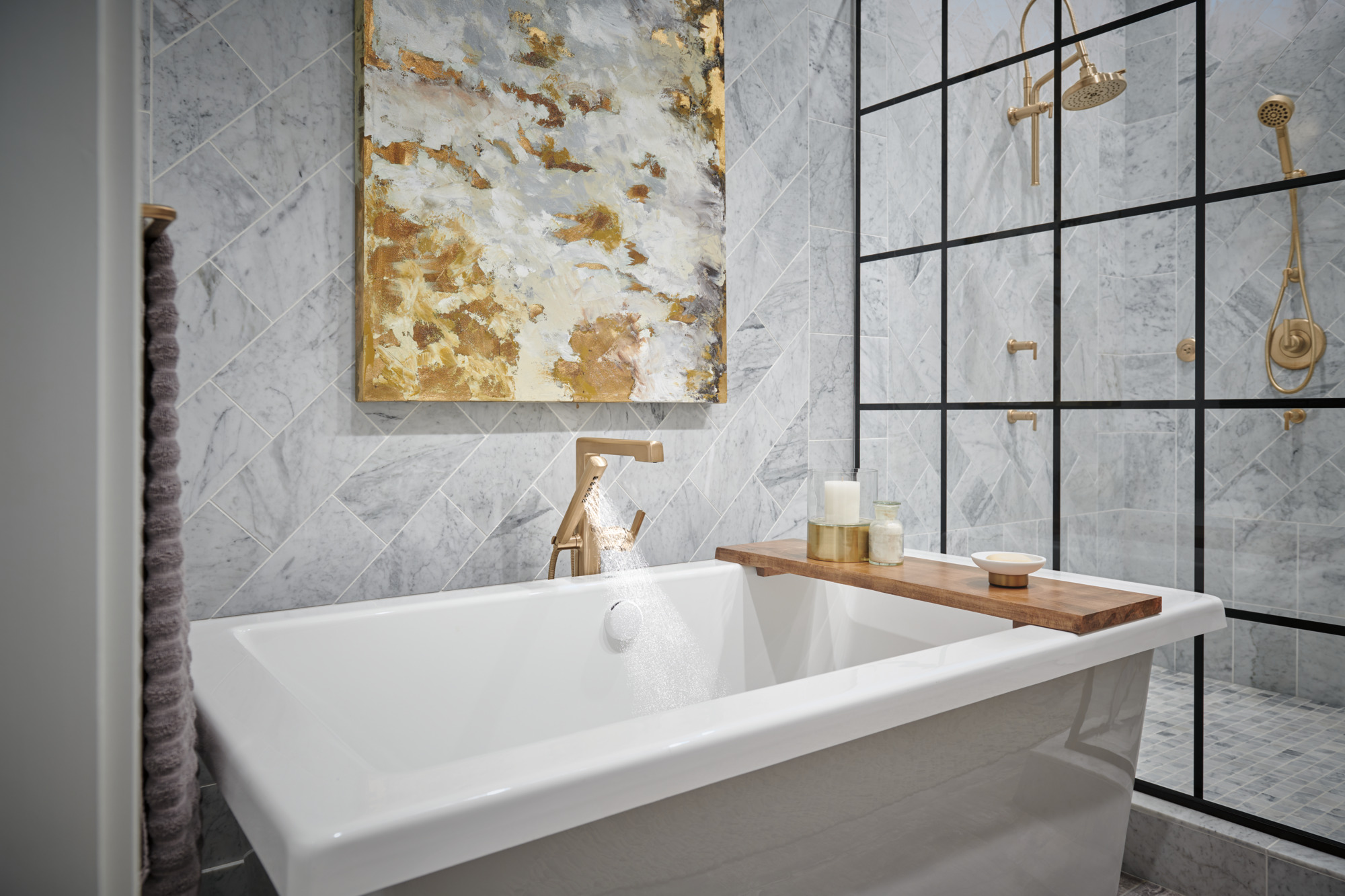 Invari® | H2Okinetic® Multi-Function Wall Mount Handshower